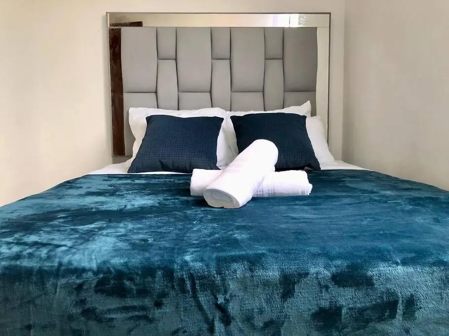 Paisa Charm: Your Refuge In Medellin Apartment